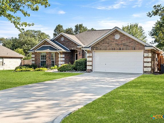 3rd image of 506 Stiles Dr