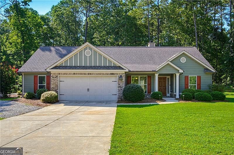 1st image of 2317 Matt Michell Ln