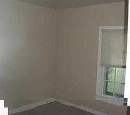 3rd image of 910 N Main St