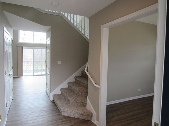 3rd image of 8012 Honeysuckle Ct