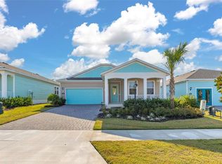 983 Fiesta Key Cir, Lady Lake, FL 32159