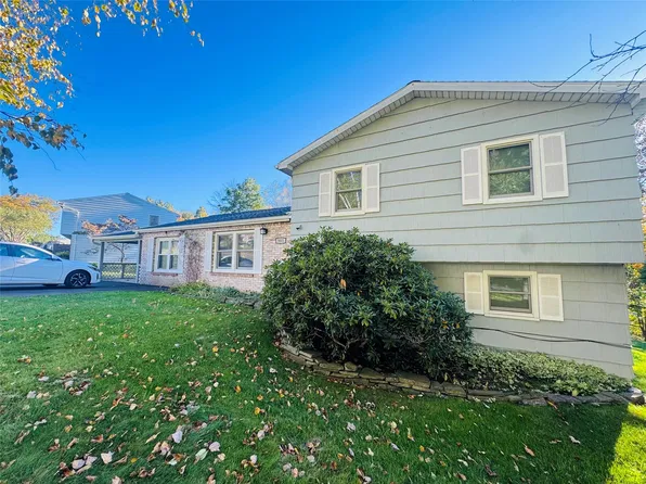905 Madeline Dr, Endicott, NY 13760