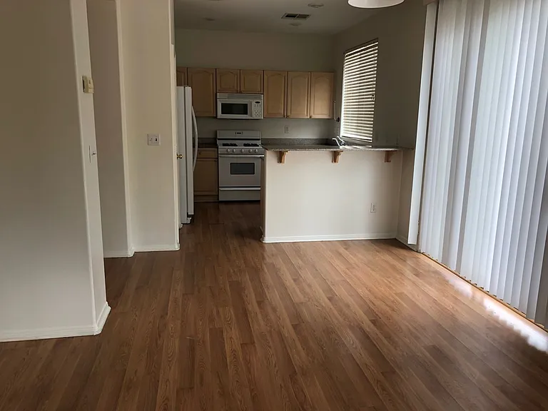 156 Duck Hollow Ave — Photo 4