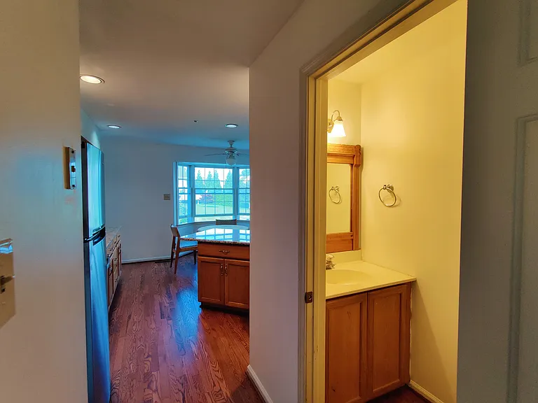 366 Bristol Cir — Photo 12