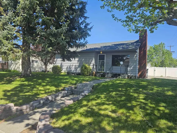 502 Wright Ave, Richland, WA 99352