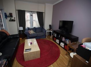 3226 N Sacramento Ave APT 3F, Chicago, IL 60618