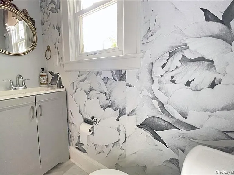 306 Soundview Ave #R — Photo 10