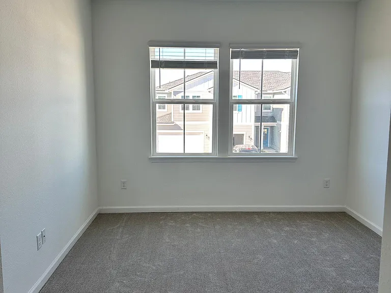 61 Fieldfare Ln — Photo 17