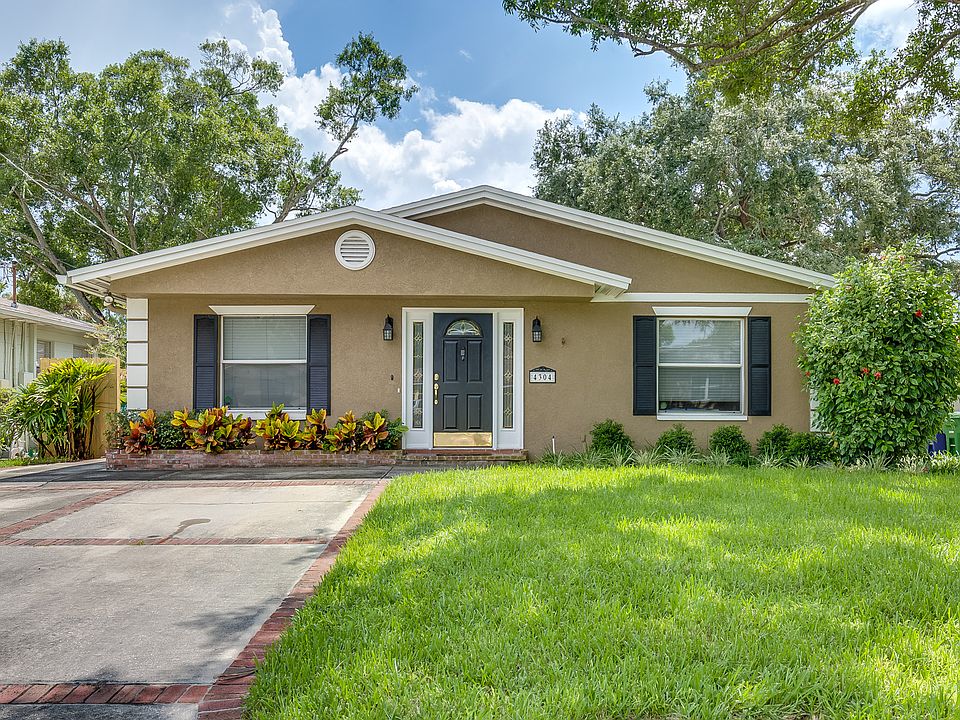 1st image of 4304 W Empedrado St