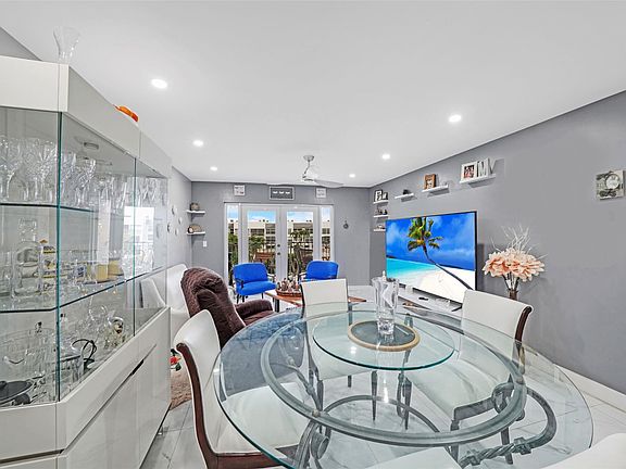 5th image of 6650 Royal Palm Boulevard #306c