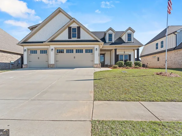 200 Perth Ct, Warner Robins, GA 31088