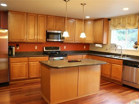2nd image of 33115 40th Ave S