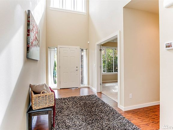 You will enjoy all the natural light the second story windows bring into the entry