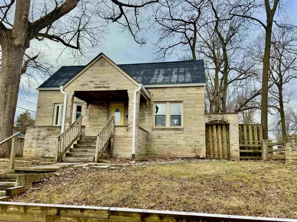 1105 N Woodburn Ave, Bloomington, IN 47404