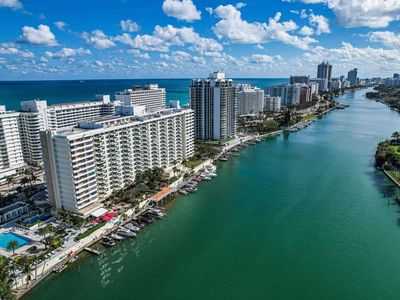 5600 Collins Ave APT 10G, Miami Beach, FL, 33140