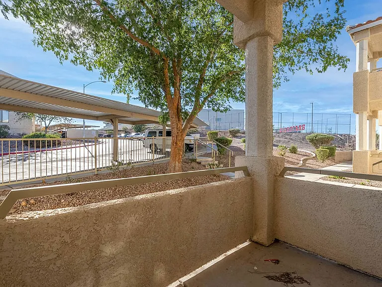 1846 Scimitar Dr — Photo 28