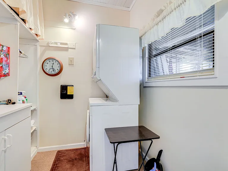 Laundry Room Cabinet