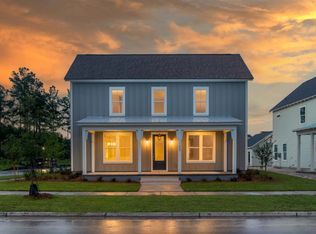 368 Baritone Rd, Summerville, SC 29486