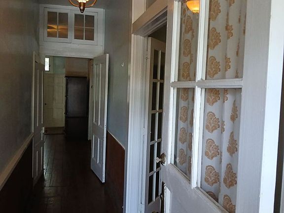 4th image of 419 S 3rd St #2