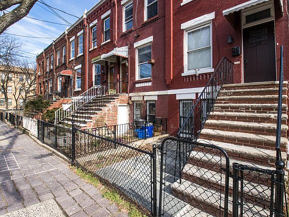 3rd image of 14 Crescent Ave