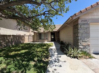 25420 Sheffield Ln, Santa Clarita, CA 91350