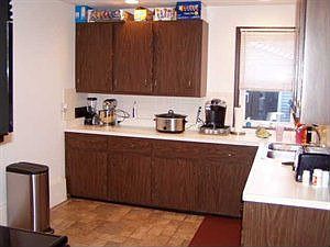 4th image of 321 Miller St
