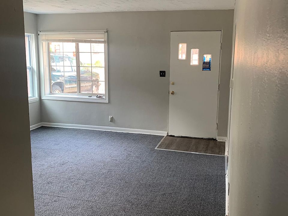 2nd image of 5967 N 38th St