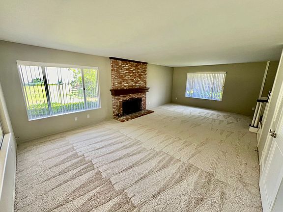 4th image of 2188 Balfour Ct