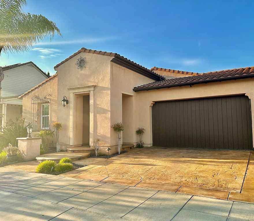 1341 Cole Ln - Property Image