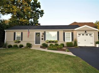 582 S Brewster Ave, Lombard, IL 60148