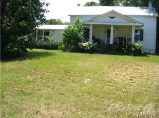 12971 Cowboy Dr, De Soto, MO 63020