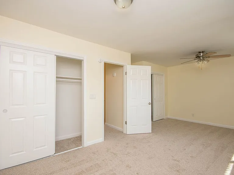 Breakwater Townhomes — Photo 23