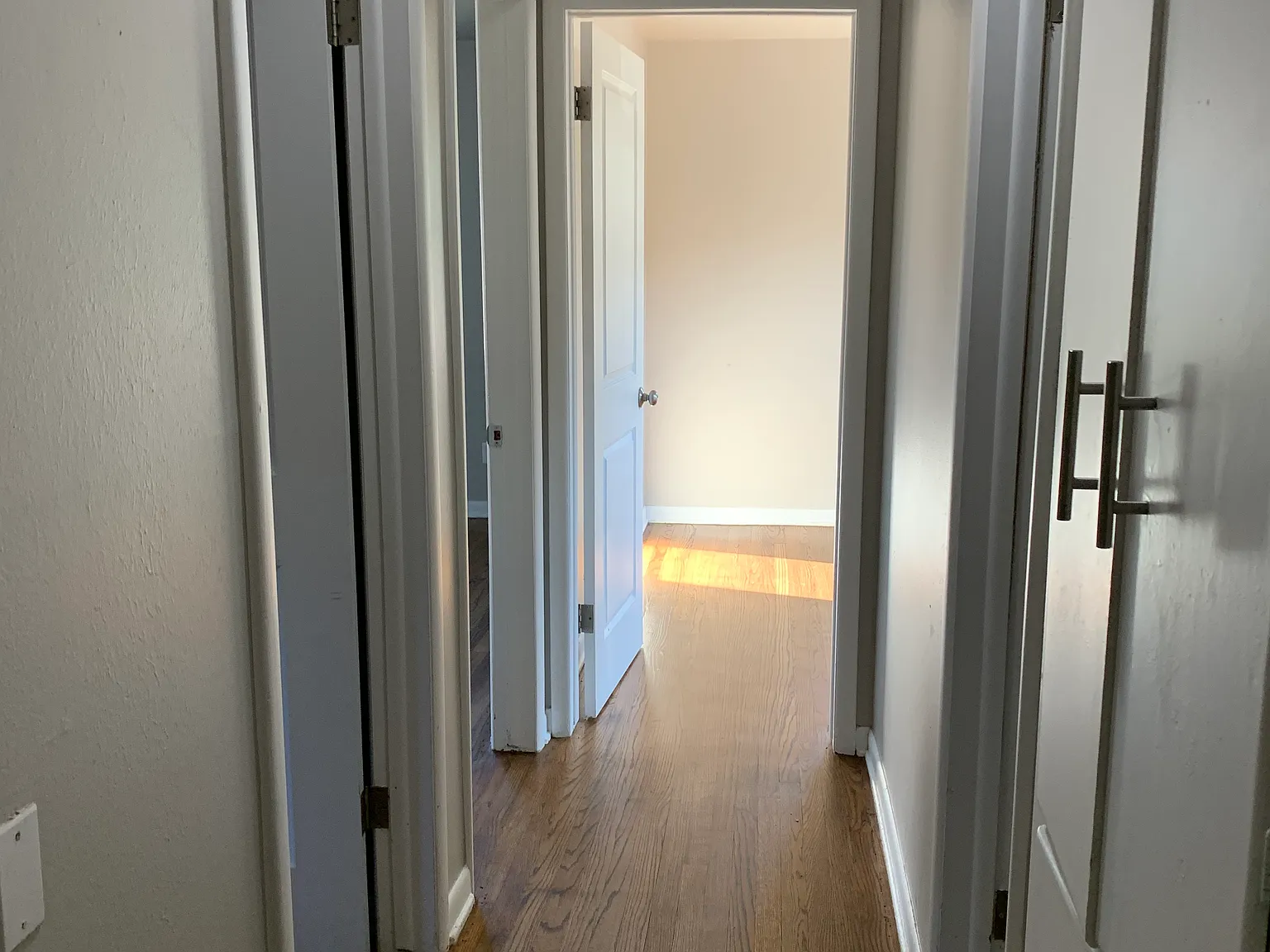 3 bed, 1.5 bath, 1080 sqft, $1,600 — Photo 4