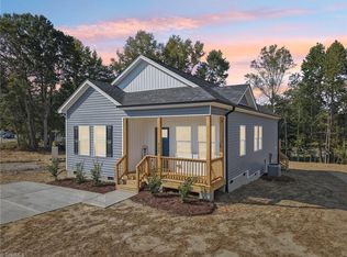 137 W Old Glencoe Rd, Burlington, NC 27217