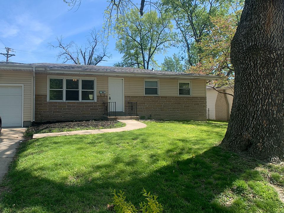 1st image of 1405 Lindsay Ln