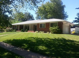 1547 Heirloom Ct, Saint Louis, MO 63146