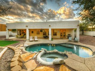 11556 N La Tanya Dr, Oro Valley, AZ 85737