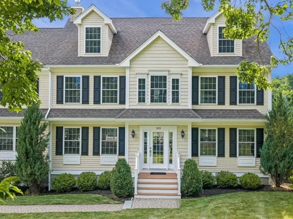 103 Wenham Rd, Topsfield, MA 01983