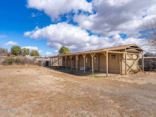 17190 E Meadow Ln, Mayer, AZ 86333