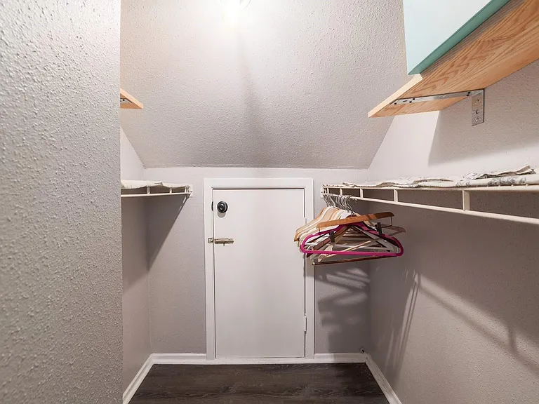 1840 Burton Dr #223 — Photo 17