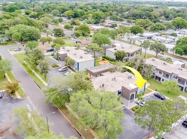 3146 29th Ave N APT 105, Saint Petersburg, FL 33713