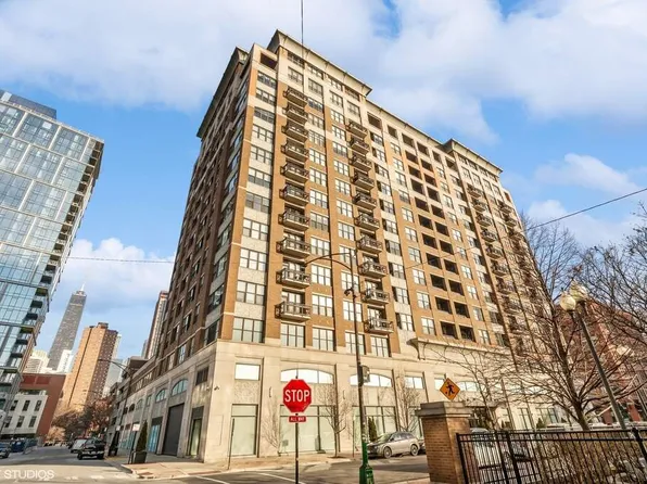 849 N Franklin St Unit 719, Chicago, IL 60610