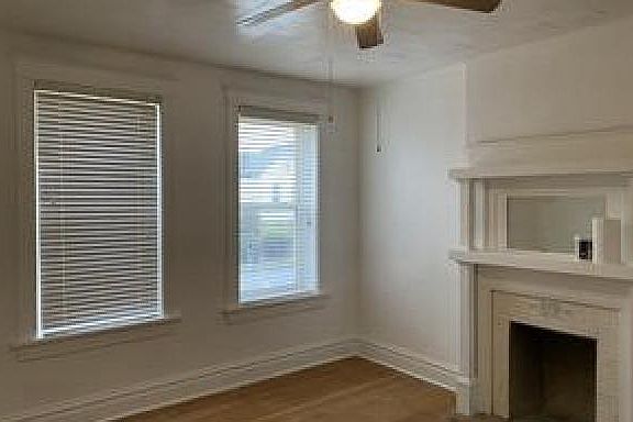 2nd image of 3143 Mount Pleasant St #A