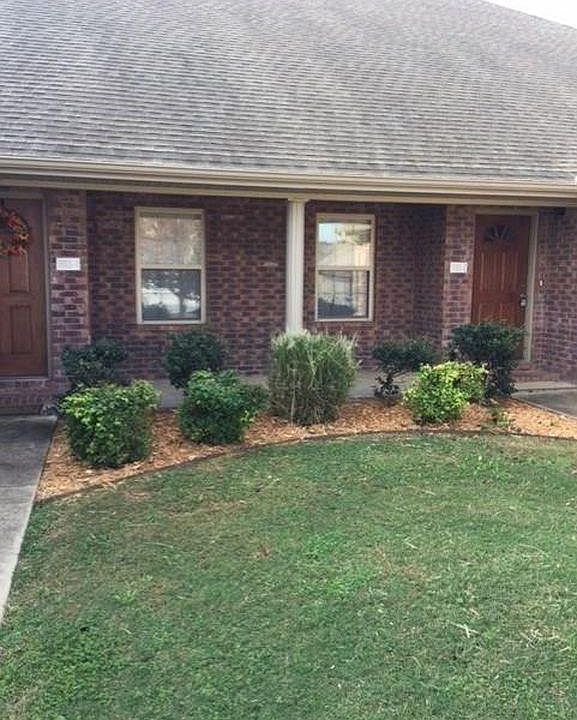 1st image of 3107 SW Deerfield Blvd #2