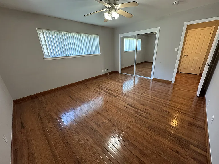 727 Opal Dr #3 — Photo 12