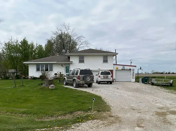 210 W 13th St, Queen City, MO 63561