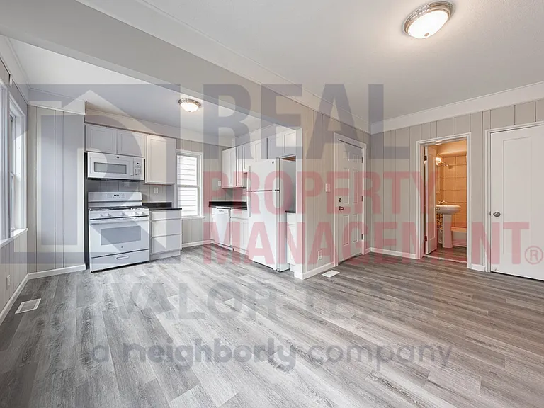 1930 Coltman Road, — Photo 14