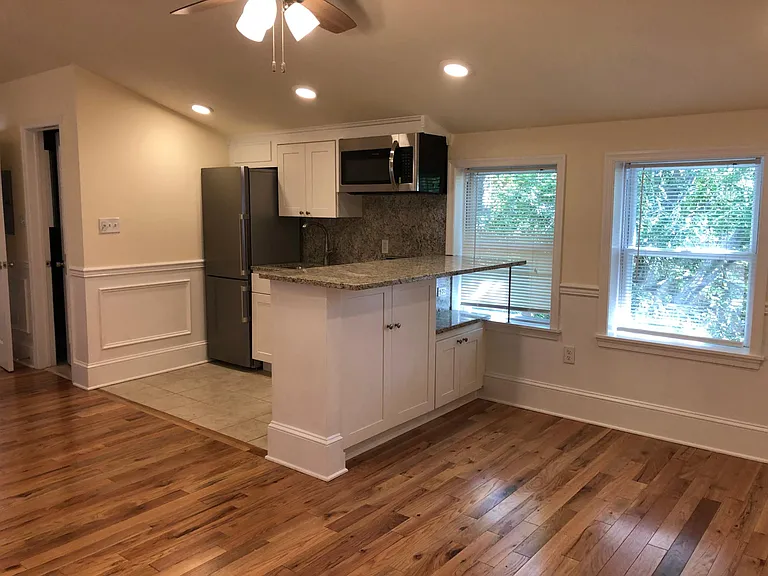 1126 Rodman St #3F — Photo 36
