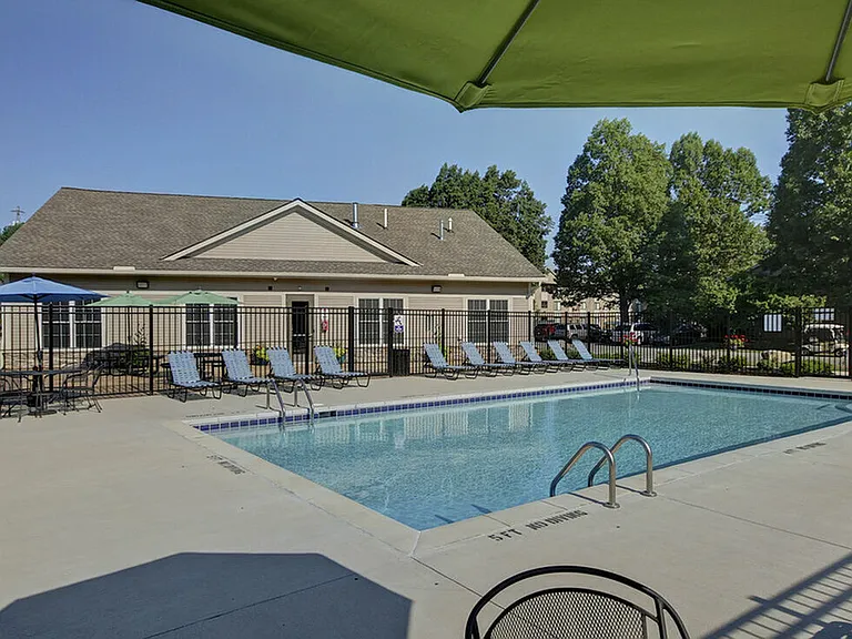 Reserve at Lake Pointe — Photo 6