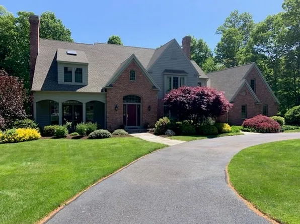 115 Old Farm Rd, East Longmeadow, MA 01028